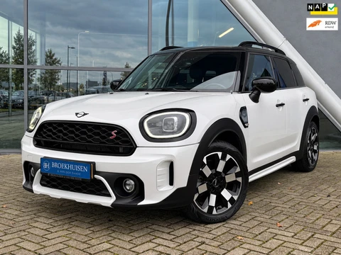 Mini Mini Countryman 2.0 Cooper S Untamed Edition 178pk Automaat / Camera / Stoelverwarming