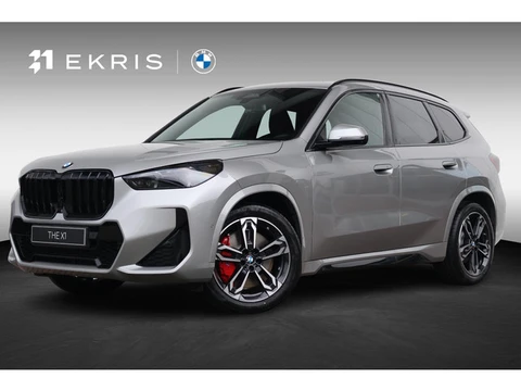 BMW X1 sDrive20i M Sportpakket Pro | Comfort Pack | Innovation Pack | Travel Pack |