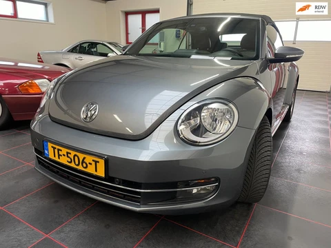 Volkswagen Beetle Cabriolet 1.2 TSI Design BlueMotion