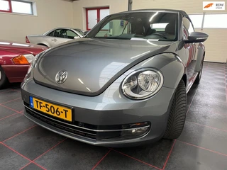 Volkswagen Beetle Cabriolet 1.2 TSI Design BlueMotion