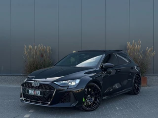 Audi A3 Sportback 2.5 TFSI RS 3 quattro | Kuip | Pano | Carbon