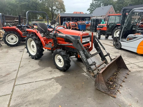Kubota GL241 met voorlader