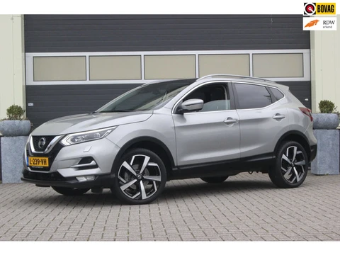 Nissan Qashqai 1.3 DIG-T Premium Edition | Trekhaak | Leer |