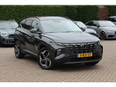 Hyundai Tucson 1.6 T-GDI PHEV Premium 4WD / Trekhaak / 360Camera / Leder / Keyless / 19'' / Stoelven