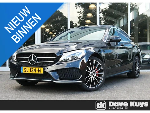 Mercedes-Benz C-klasse 180 AMG Line | Panoramadak | Leer | Trekhaak |