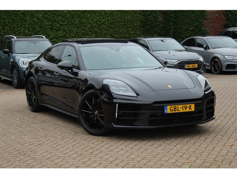 Porsche Panamera 2.9 4 E-Hybrid / Panoramadak / 360Camera / Adaptieve Stoelen / Matrix LED / 21'' / 