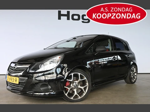 Opel Corsa 1.6-16V GSI 150 PK! Cruise control Lichtmetaal Navigatie Xenon Elektrisch Pakket Inruil M