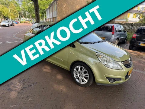 Opel Corsa Tweede eigenaar / Airco / 157.000 NAP / Leuke auto