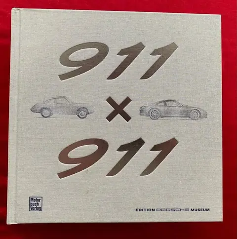 Boeken - Porsche 911 x 911 Edition Porsche Museum book 2016