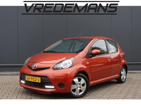 Toyota Aygo 1.0 VVT-i Dynamic Orange AUTOMAAT/AIRCO