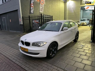 BMW 1-serie 118i Business Line Sport Airco Navi NAP APK