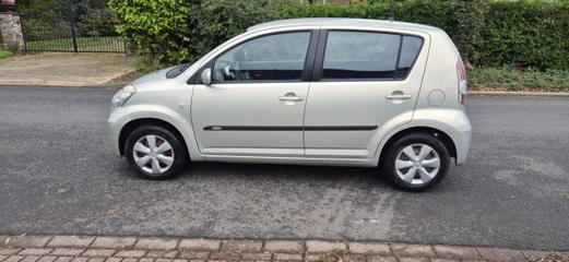 DAIHATSU SIRION 1.3-16V Prestige/automaat/Airco/NAP