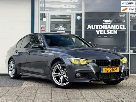 BMW 3-serie 318i Edition M Sport Shadow Executive/Digital/Gele DRL
