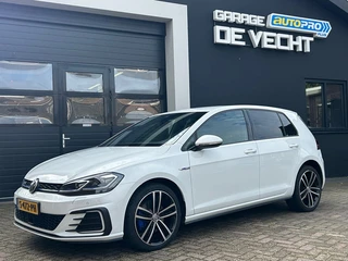 Volkswagen GOLF 1.4 TSI GTE (SOH 94%) Standkachel/Navi/Carplay