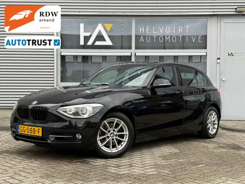 BMW 1-serie 118i Sport Line| PANO | CAMERA| XENON | STOELVERWARMING