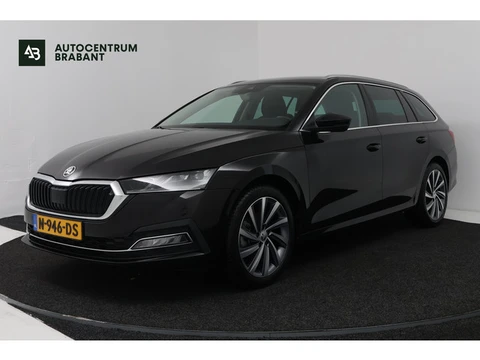 Škoda Octavia Combi 1.5 e-TSI Business Edition Plus (TREKHAAK, STOELVERWARMING, SFEERVERLICHTING, CA