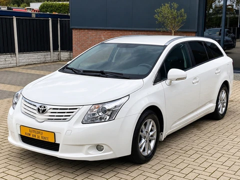 Toyota Avensis Wagon 2.0 D Executive NIEUWSTAAT NAVI CRUISE CLIMA XENON CAMERA TREKHAAK
