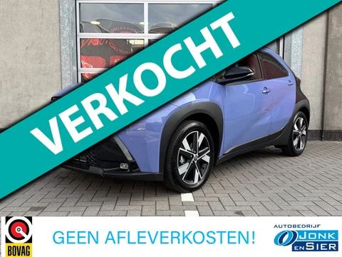 Toyota Aygo X Hybrid 115 pulse|Easy Pack|Apple CarPlay/Android Auto|Camera|Parkeersens.|Adapt.cruise