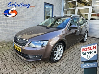 Škoda Octavia Combi 1.4 TSI Greentech Elegance Businessline
