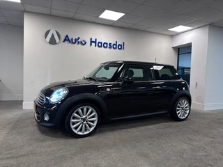 Mini 3-Deurs 1.6 Cooper|120PK|WESTMINSTER|NAVI|LEDER|XENON|17"