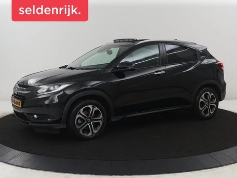 Honda HR-V 1.5 i-VTEC Executive | Panoramadak | Half leder | Cruise control | Trekhaak | Lane assist