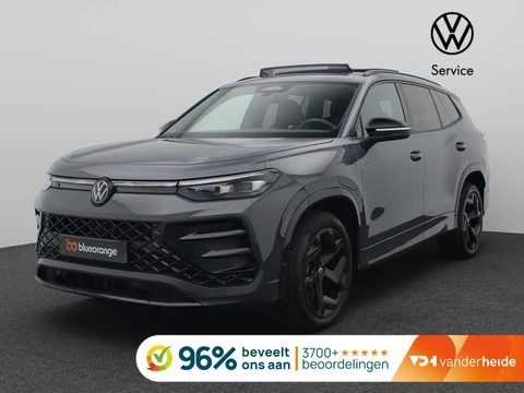Volkswagen Tayron 1.5 eHybrid R-Line Edition 272PK DSG Panoramadak, Trekhaak, Black Style, Achteruit