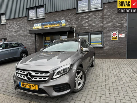Mercedes-Benz GLA-klasse 250 Premium Plus  AUTOMAAT | PANODAK | TREKHAAK | LED | DAB | CARPLAY |