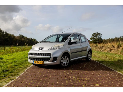 Peugeot 107 1.0-12V XR airco 1ste eigenaar