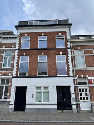 Woning aan de Emmastraat te Breda