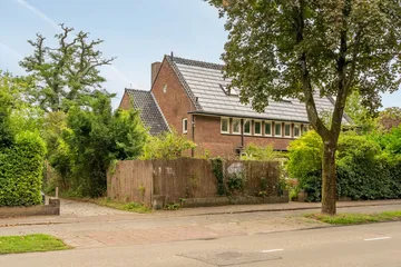 Woning aan de H.A. Lorentzweg te Bussum