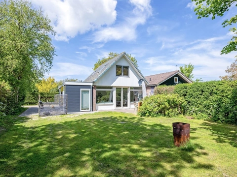 Geschakelde bungalow in de buurt van natuurgebied de Slufter