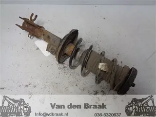 Opel Karl 1.0 12V 2015-2019 Veerpoot links voor