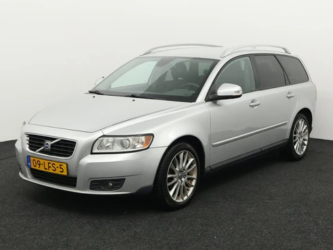 Volvo V50 2.0 Sport Bluetooth, Cruise control, Regensensor, Dimlichten automatisch, Een stijlvolle e