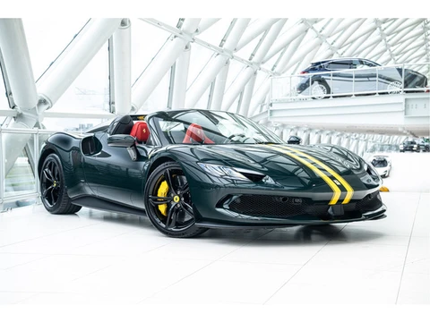 Ferrari 296 GTS 3.0 V6 | Pass. display | Lift | Daytona Seats | Apple Carplay