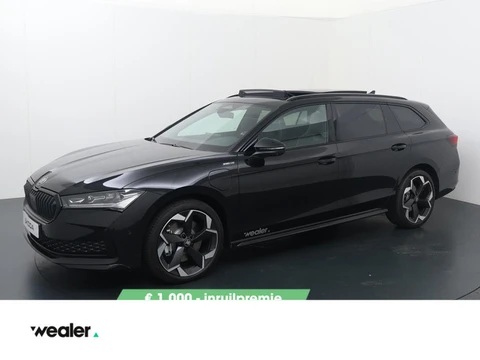 Škoda Superb Combi 1.5 TSI PHEV Sportline Business 204 PK | Trekhaak | DCC | Panorama dak | 19" Lich