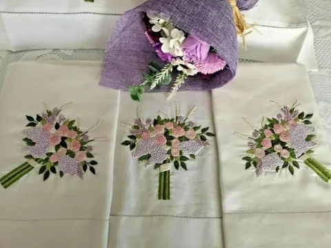 Rijk dubbel laken in puur linnen met volledig