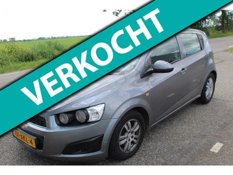 Chevrolet Aveo 1.3D LT // 5-DRS //