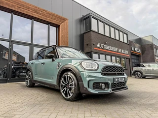 MINI Countryman 1.5 Cooper S E ALL4 John Cooper Works 220pk Sage green/Pano/Memory/Camera/Btw/Vol