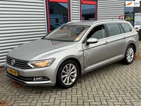 Volkswagen Passat Variant 1.6 TDI Highline Business R virtual Leder *Automaat*