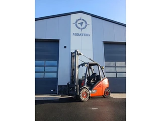 Linde H30D met 6.4m mast!! en maar 7800 uur!!