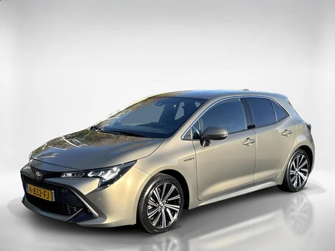 Toyota Corolla 1.8 Hybrid TeamNL | Stoelverwarming voor | Apple Carplay/Android Auto | Achteruitrijc