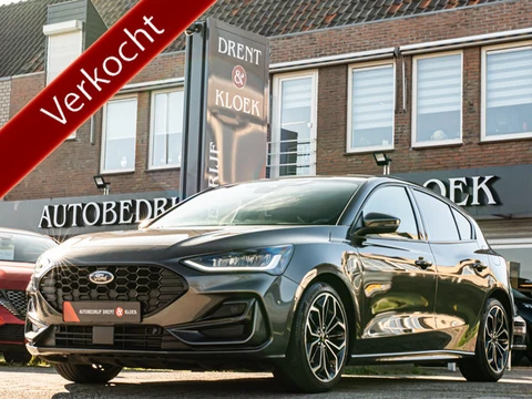 Ford Focus 1.0 EcoBoost Hybrid ST Line CAMERA FULL LED 17 INCH WINTERPAKKET ACC