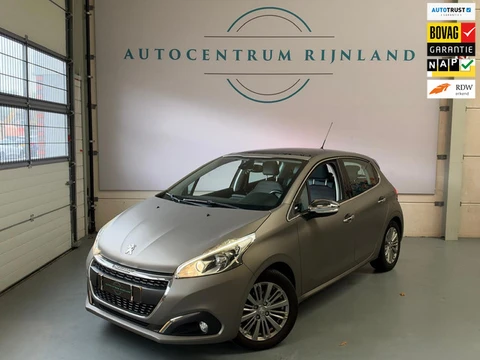 Peugeot 208 1.2 PureTech Allure origineel mat, Panorama dak, Navi, Airco, Parkeersensoren