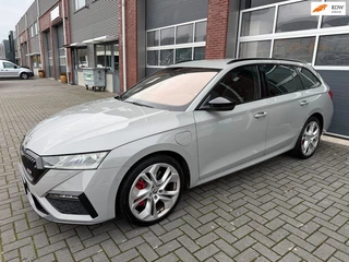 Skoda Octavia Combi 1.4 TSI RS iV PHEV ACC HUD Canton Camera