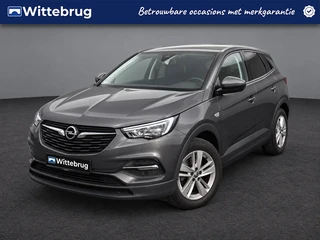 Opel Grandland X 1.2 Turbo 130pk Business Executive AUTOMAAT / Navigatie by APP / LM 17 inch / LED /