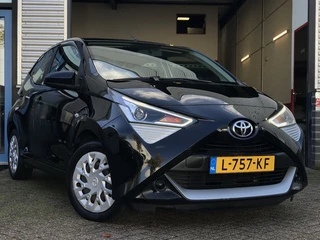 Toyota Aygo 1.0 VVT-i x-play|Camera|Airco|Cruise|Navi