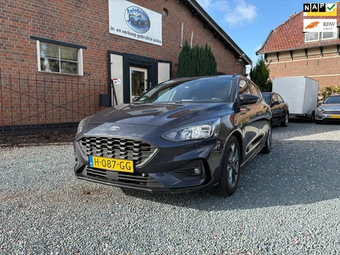 Ford Focus Wagon 1.0 EcoBoost ST Line Business ( Climate controle + Apple carplay + Navigatie )