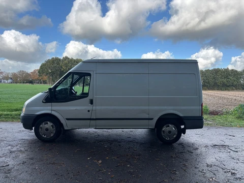 Ford Transit 350M 2.2 TDCI Ambiente HD achterwielaandrijving