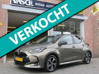 Toyota Yaris 1.5 Hybrid 115 First Edition All-In Prijs Bi-Tone
