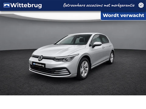 Volkswagen Golf 1.0 TSI Life / 16"LMV / APP.Connect